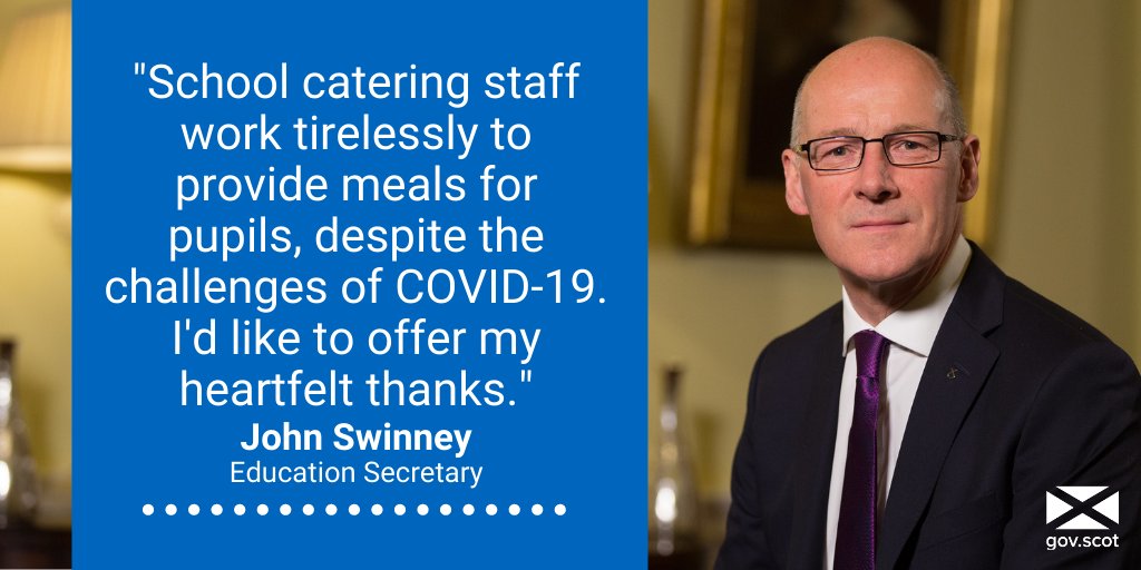 ScotGovEdu's tweet photo. With many festive traditions being scaled back, it’s great to see pupils still being able to enjoy a nutritious, delicious Christmas school meal. Education Secretary @JohnSwinney says school catering staff have been outstanding during the pandemic. https://t.co/zJkKkdSWx0