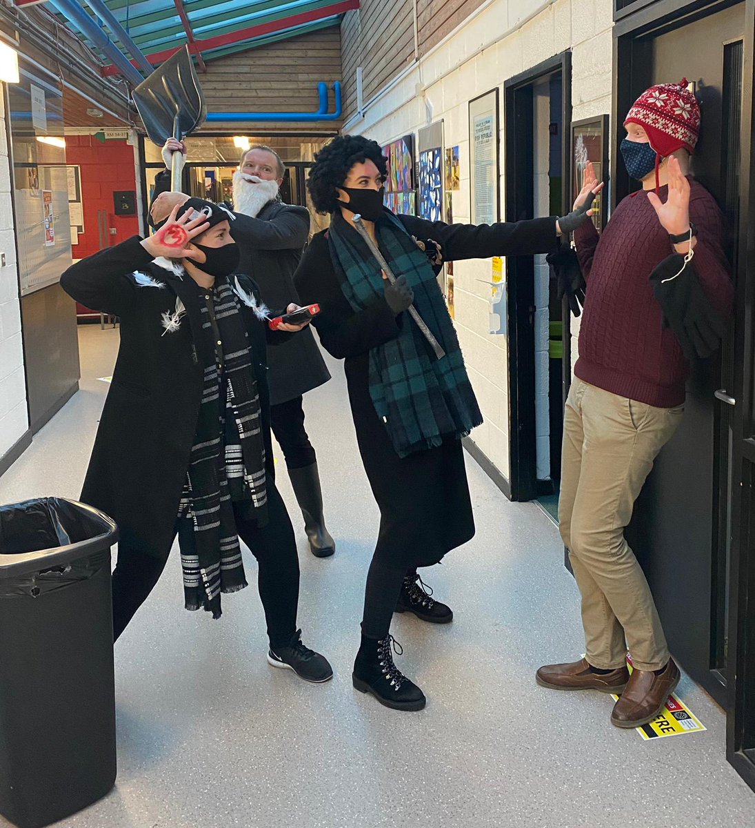 msquinn_homeec's tweet image. Today was a very special day indeed in @ccleixlip. My pod colleagues and friends joined me in my #HomeAlone themed dress up!
Between us, we won all of the staff prizes for Best Dressed.
This will stay #somewhereinmymemory