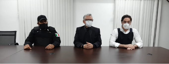 EnredateD's tweet photo. Tendencias Libres: Asesinan por la espalda al exgobernador de Jalisco... https://t.co/JTfy2Y06H8 https://t.co/OGDxuKO4OM