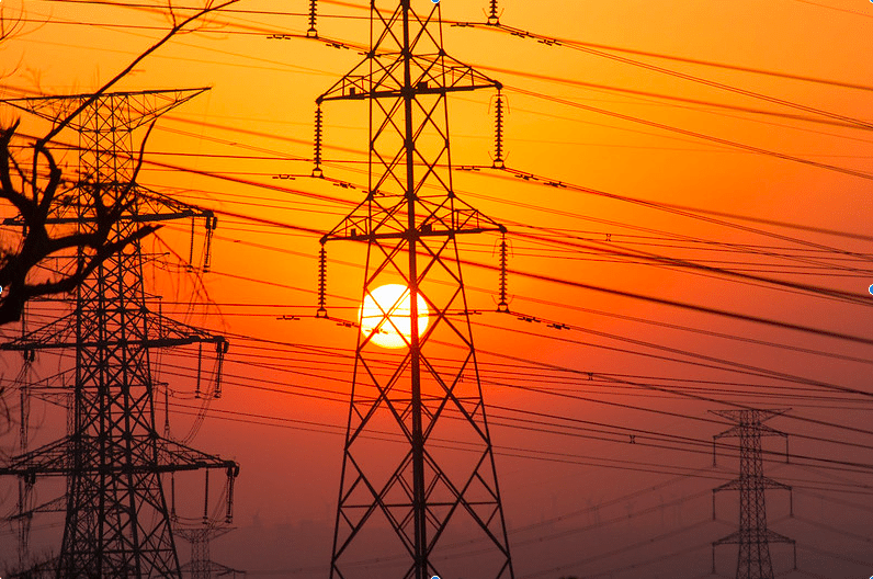 pvmagespana's tweet photo. Enel Green Power, investigada por presunto abuso de posición dominante https://t.co/lOXAbGPlPX #solarenergy #solarpv #solar https://t.co/iyReRHz3il