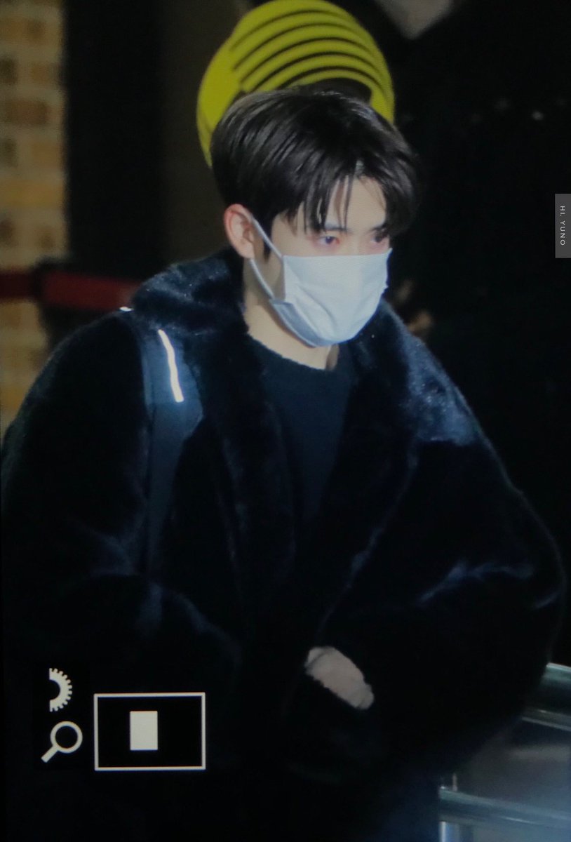 안녕, 윤오 tweet media