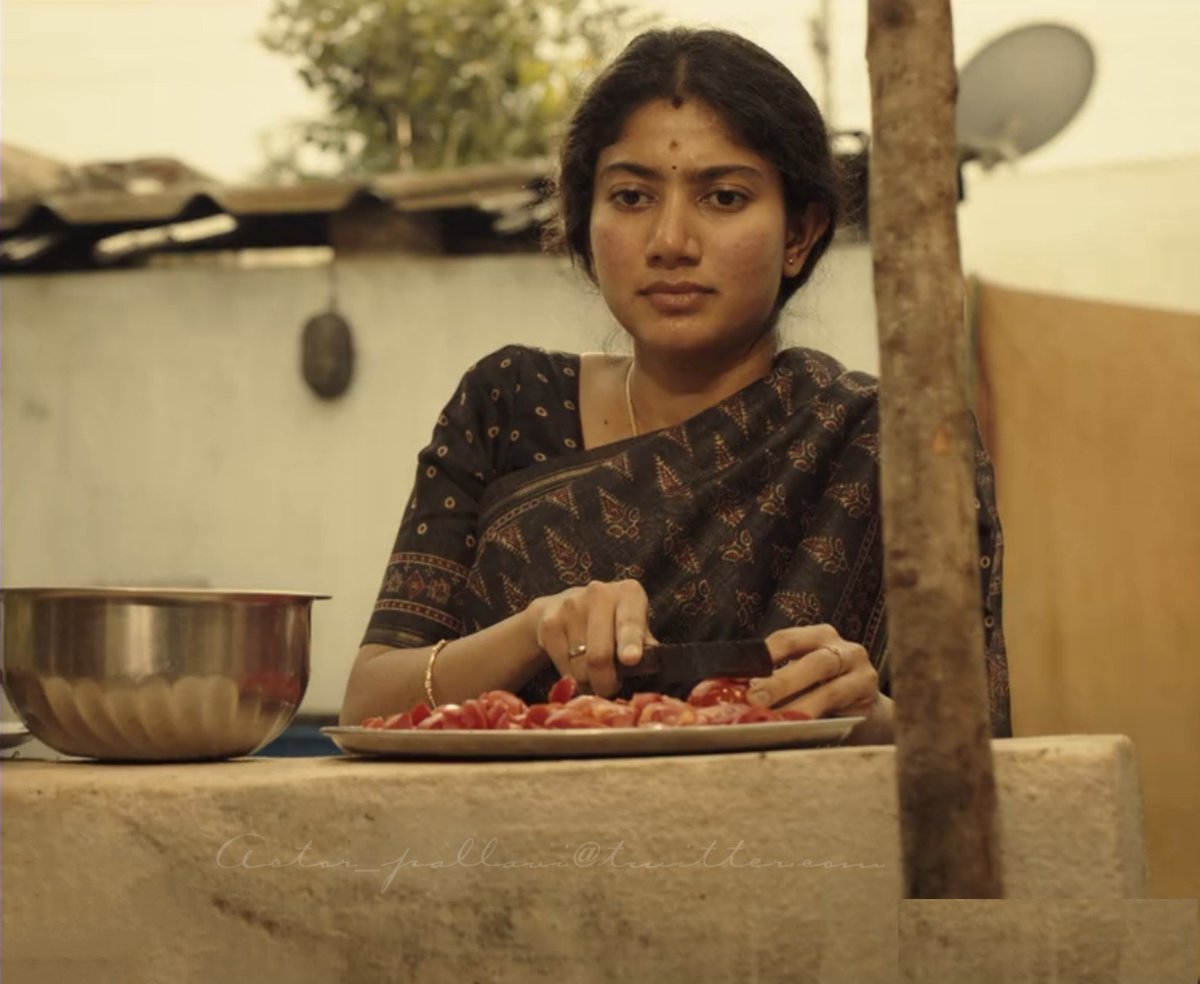 Pitstop387's tweet photo. The biggest takeaway from #PaavaKadhaigal was these two's performances. Can speak all day on this. ❤️ 
@Sai_Pallavi92 
@kalidas700 https://t.co/DIc7MyyH6R