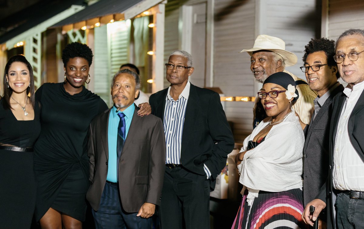 AKEdwardsTX's tweet photo. Amid the row houses 🏘 + in Third Ward, Texas + under the October Houston night sky + a committed group of Community Builders & Artists gathered to celebrate 20 yrs of #ProjectRowHouses. It was a joy to be Board President of #PRH years ago & to be part of this community! #fbf https://t.co/CAcETv6gD3
