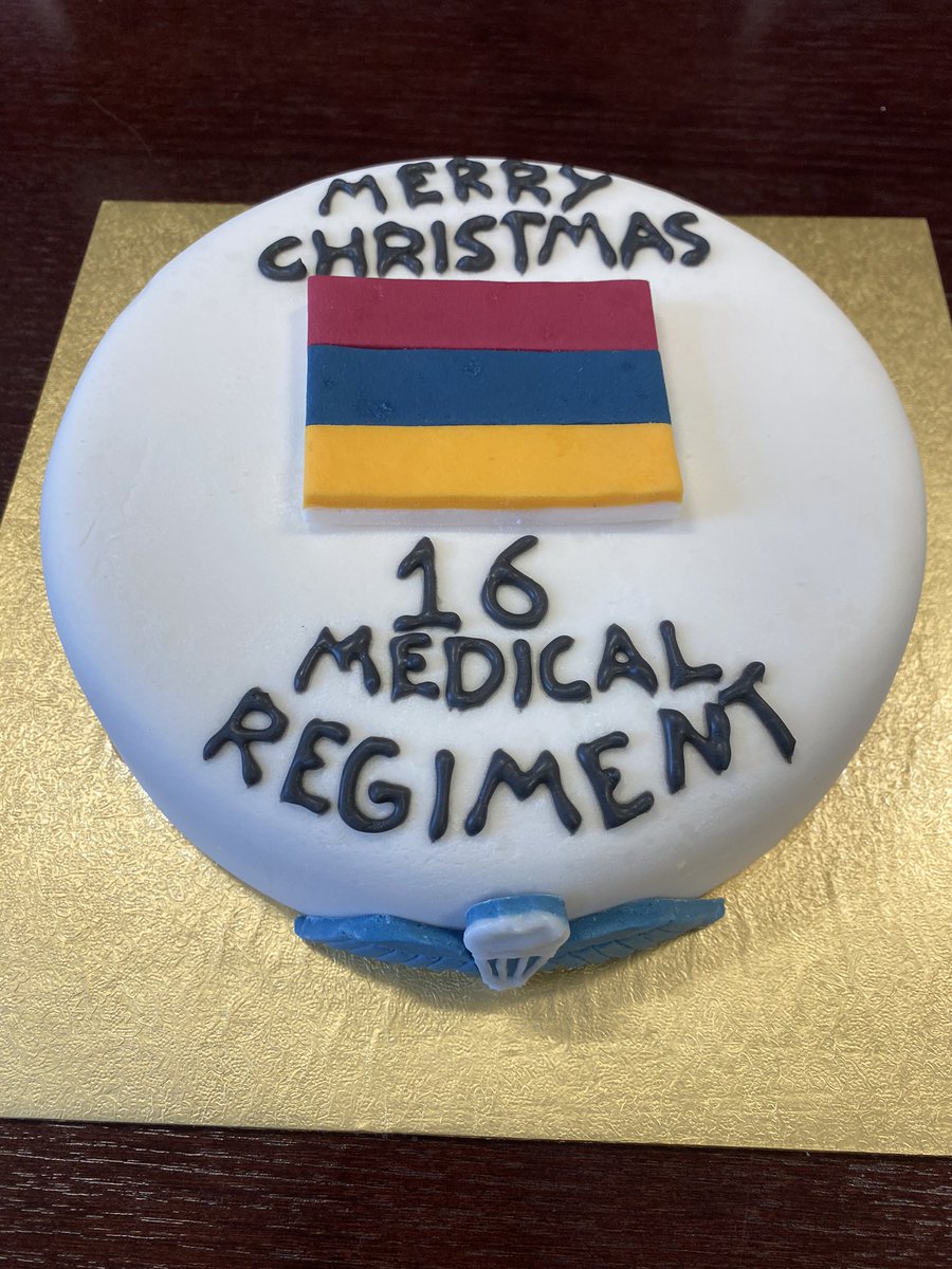 AirborneMedics's tweet photo. As 2020 draws to a close, we are reflecting on the operations, exercises, training and support that we have delivered. That all have been done with characteristic cheerfulness and medical and military professionalism is a testament to our great people. Have a super break! *CO https://t.co/FKUlwMQivA