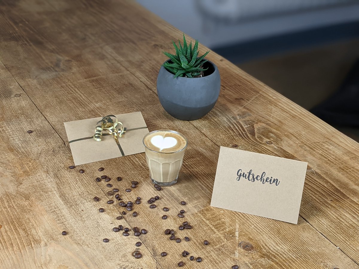 KaffeetanteRuth's tweet photo. Suchst du noch ein schönes Weihnachtsgeschenk für einen Kaffee-Freund? Dann hätte ich eine Idee: Ein Gutschein für einen Baristakurs in Bonn: https://t.co/Vz0iy2tX66 #supportyourlocal https://t.co/fTzraWzdaS