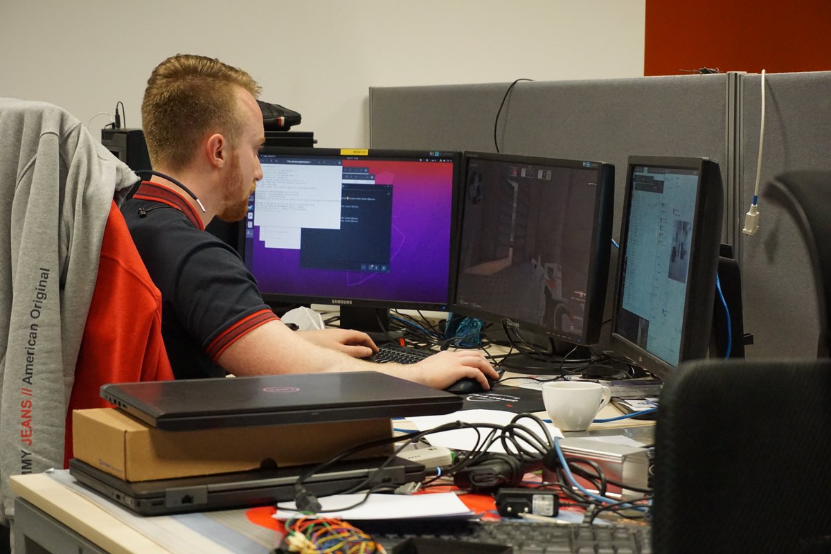 Roboauto tweet media