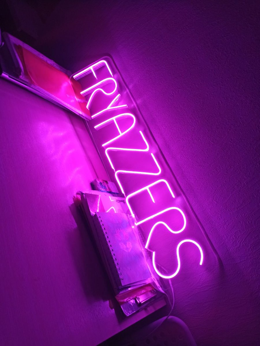 Really awesome b-day gift from my lovely friends @JetFuelHeart  <a href="/NikUst1/">NikUst</a> <a href="/NickHassium/">GeekTauren</a> 😊🥳😻🙀💜💜💜 Love you <3 aaa