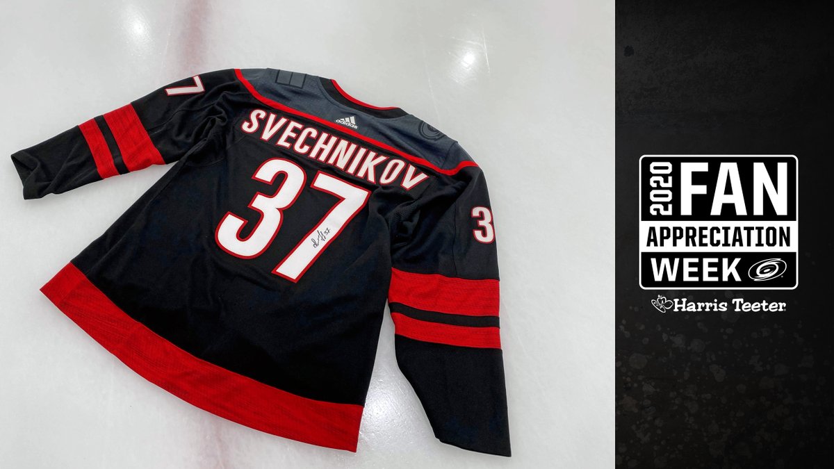 Happy Friday!

RT for a chance to win a black sweater autographed by Svech!