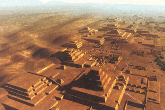 Um estudo relatado no Live Science suporta a teoria de que as linhas de Nazca foram criadas para que os peregrinos pudessem ver os símbolos e marcações ao longo de uma rota cerimonial que levava ao complexo do templo de Cahuachi, um importante centro da cultura de Nazca.