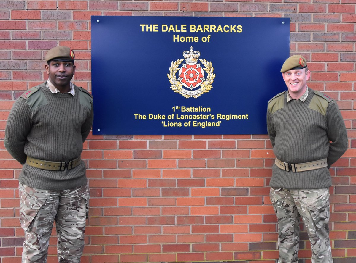 LANCS_REGT's tweet photo. Goodbye and good luck to Lt Col Moore, CO 1LANCS as he hands over the reigns to Lt Col Carr. 

Lt Col Moore has lead the Battalion on two operational deployments and most recently on its commitments to the national response to Covid-19.
#lionsofengland https://t.co/l0OjcYPWUa