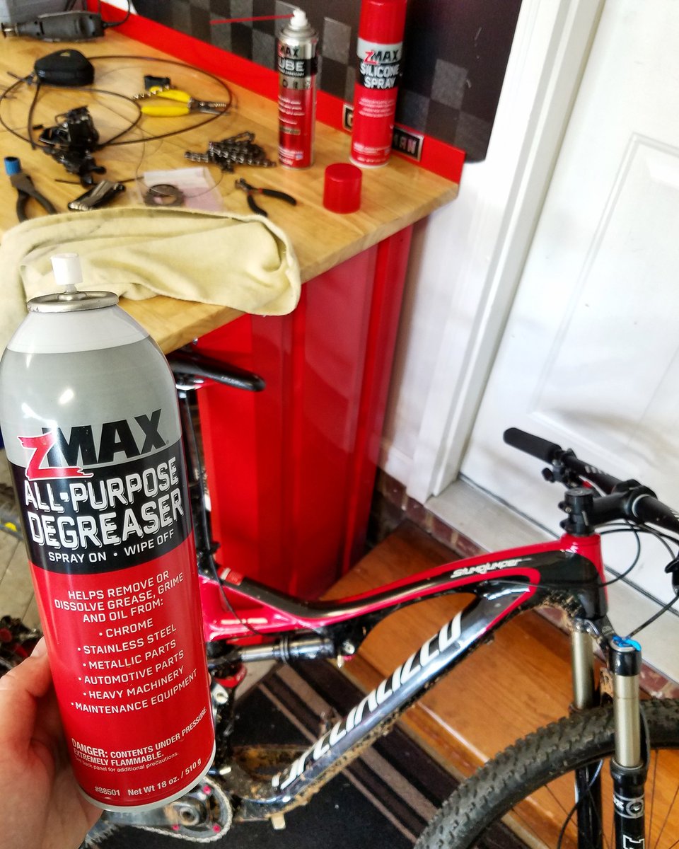 We love to see how our customers use our products! Planes, trains, automobiles... and bicycles apparently 🚴‍♂️ #zMAXfamilyofproducts