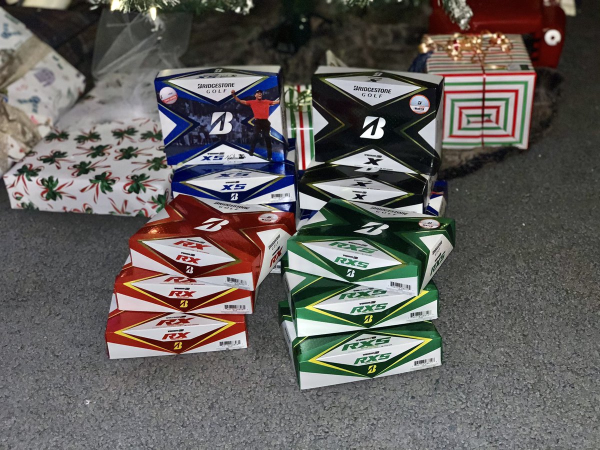 PGAPappas's tweet image. Santa Emergency Holiday Stimulus Package GIVEAWAY (PGAPappas 12 Days of Christmas)

🎁 Full YEAR’s SUPPLY of Bridgestone Tour B Golf Balls (choose Tour B X, XS, RX, or RXS)

To enter:
🎄Retweet
🎄Follow @PGAPappas &amp;amp; @bridgestonegolf

Release The Kringle! pgapappas.blogspot.com/2020/12/santa-…
