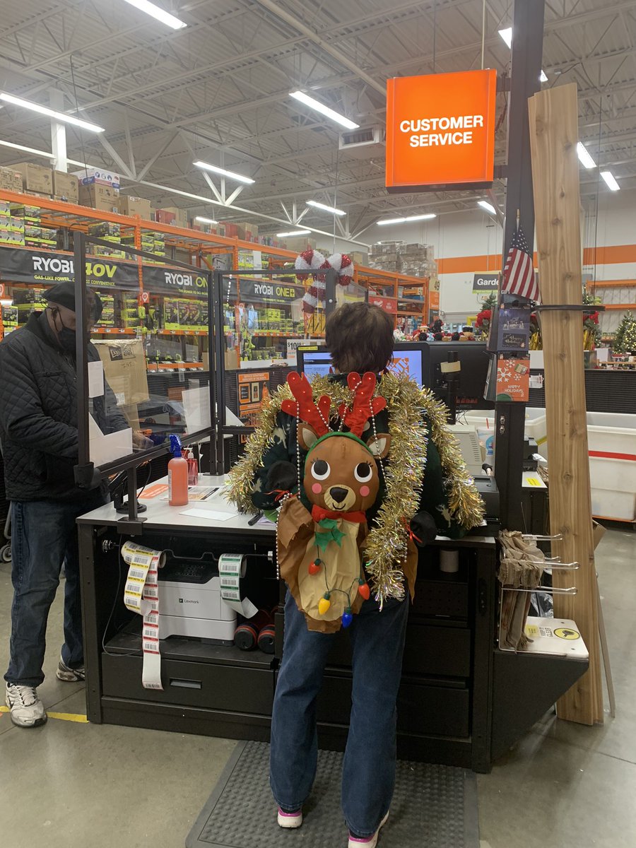 Shawn Edwards (@showmeshawnd196) on Twitter photo We have a winner! Ugly sweater day alive and well at the Belton HD! Great job Lola. <a href="/CampSweenScott/">Scott Sweeney</a> @Melissa_DHRM196 We have a winner! Ugly sweater day alive and well at the Belton HD! Great job Lola. <a href="/CampSweenScott/">Scott Sweeney</a> @Melissa_DHRM196