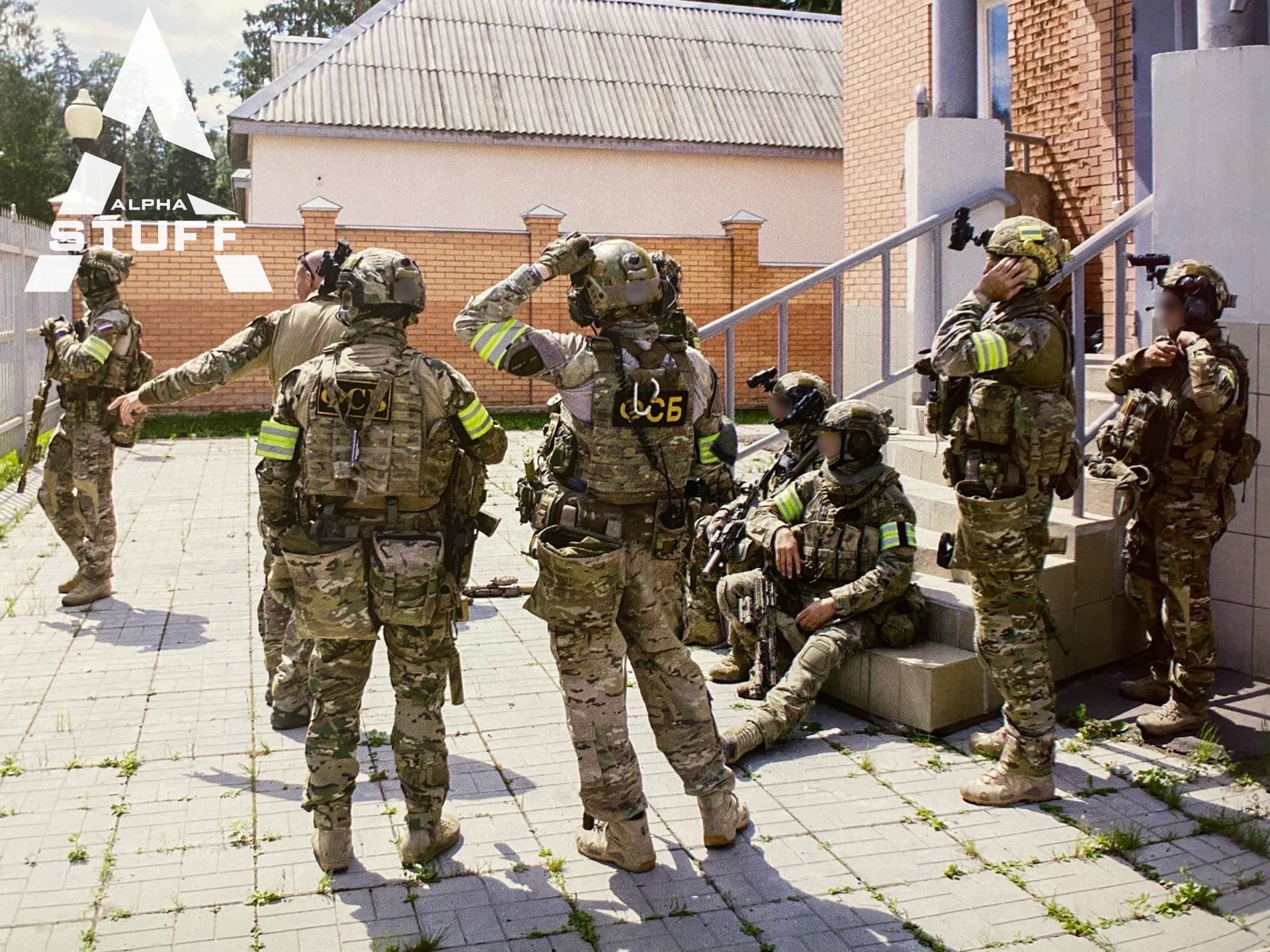 Rob Lee on Twitter: "Photo of FSB Special Purpose Center Alfa officers ...