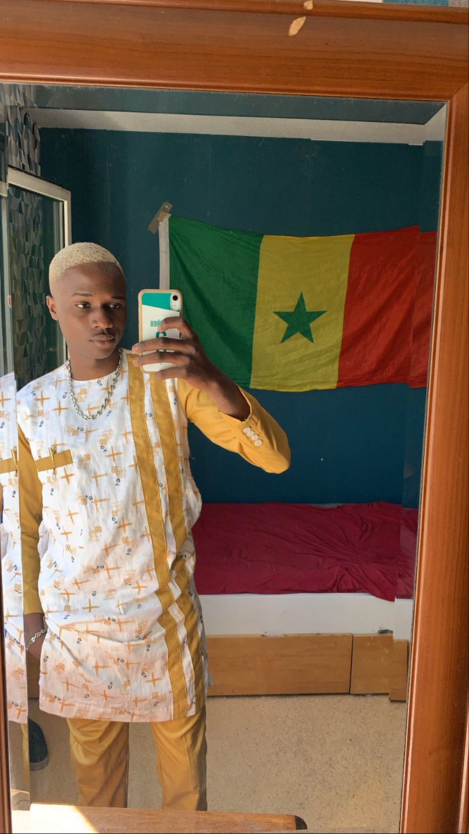 leegalsen's tweet photo. Excusez moi du retard 🤲🏾 #Topof2020 https://t.co/bBCqqzaTl5