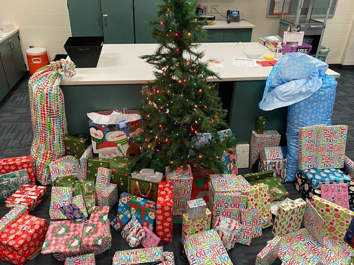 Snacks Crossing Elem tweet media