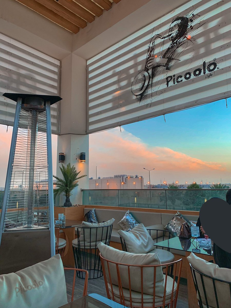 saroleza's tweet photo. من زمان ما طلعت من مكان وأنا راضية تمام الرضا 💜
هو استقبال هي ضيافة هي خدمة هو جو عام هو أطباق ومشروبات 💞

مابغينا نطلع 😂
بيكولو  @picoolocafe 
📍حي العقيق - مجمّع شرفات الخير 
يفتح من ٧ص - ١ص
يوم الجمعة ٤م - ٢ص
👨‍👩‍👧‍👦 مسموح الأطفال 
🎵 يوجد موسيقى 
🚪 لا يوجد بارتشن  
بدون حجز https://t.co/WdbwH5skT7