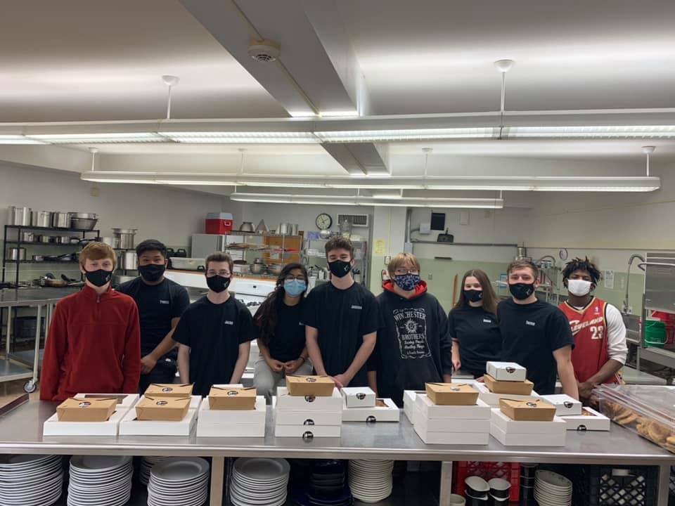cchs_fcs's tweet photo. Cookie delivery day 🍪 Comet Cafè will be back in action next semester- stay tuned!! 
Happy Holidays from Comet Cafè 🎄 https://t.co/4GlARacZoS