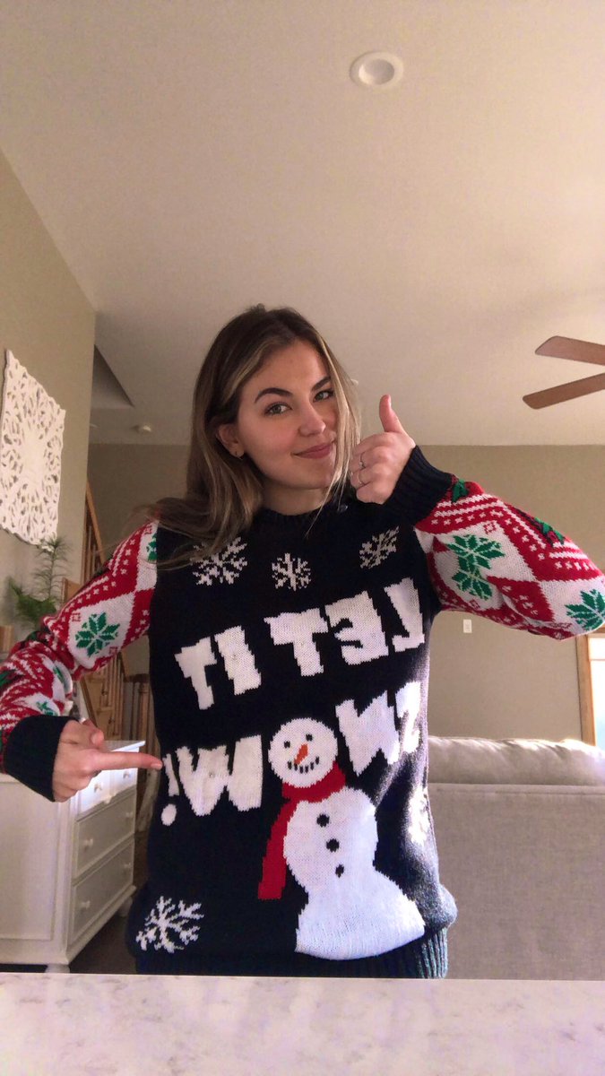 Ugly Sweater Day!! #seniors #holipalooza <a href="/PTownStuCo/">PHS Student Council</a>