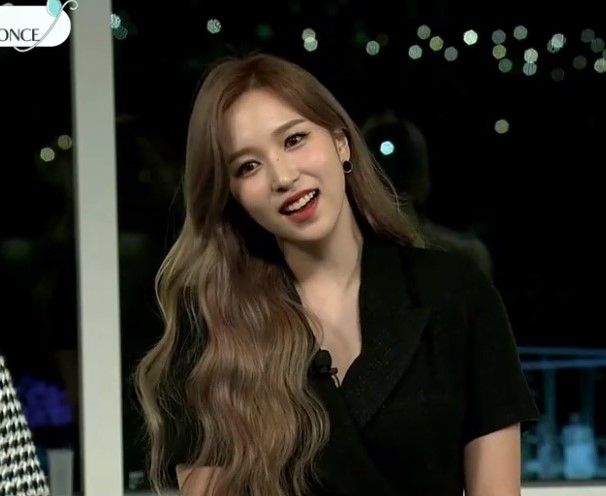 misanapic's tweet photo. ↳ Mina 🥰

🏷 : #Mina #미나 #Twice #트와이스 https://t.co/G3FqNB1PPz