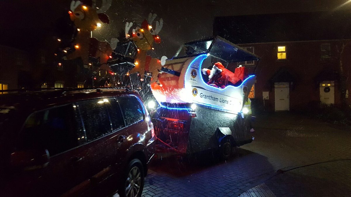 Santa and his sleigh were pelted with stones in Grantham last night.   The <a href="/GranthamLionsUK/">Grantham Lions UK</a> say it was a real shock, but nobody was hurt.  They'll be out again for a final time tonight.