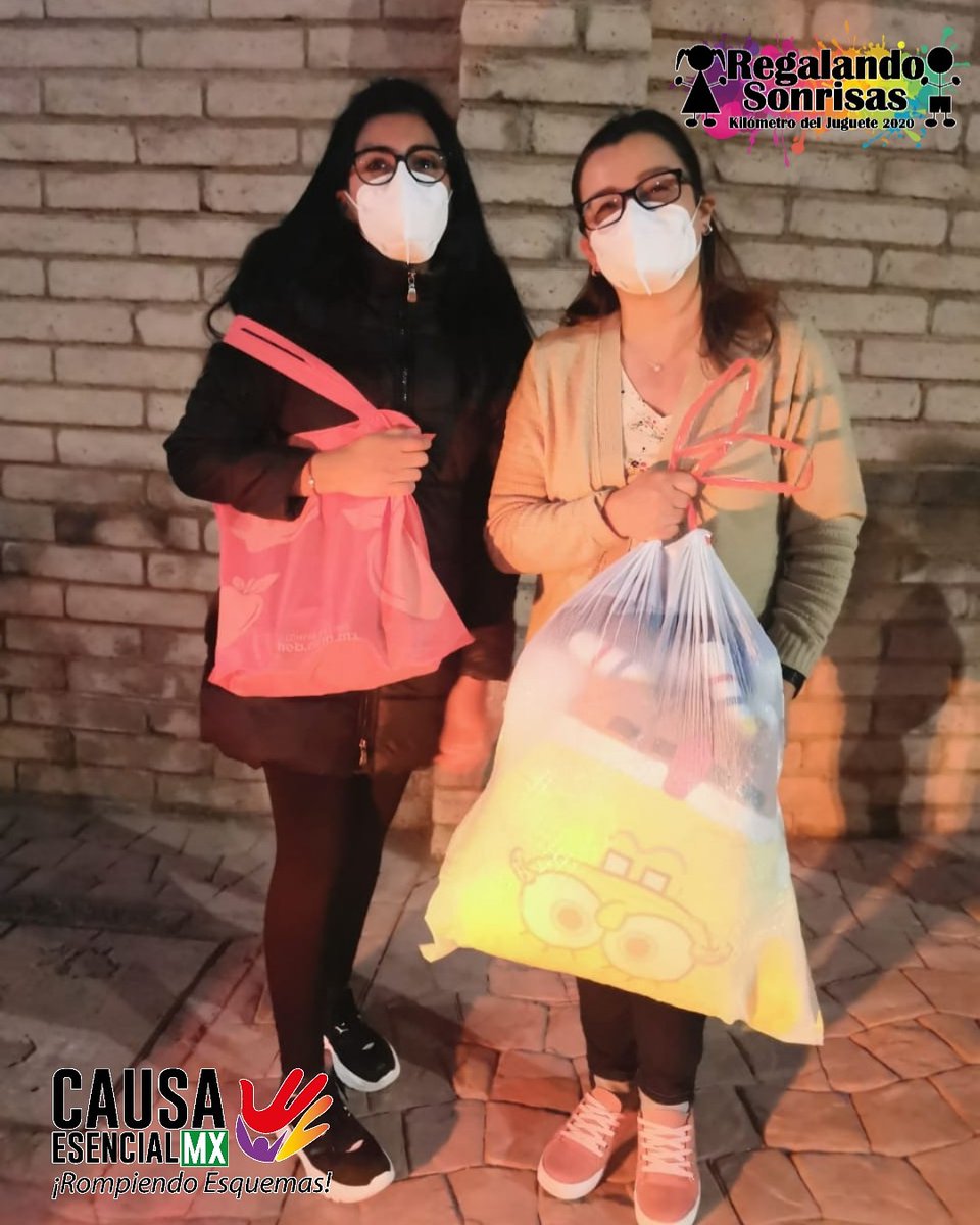 Mil gracias por su donativo, Kennia Camacho  y familia 🤗🧸💖.
#KmDelJuguete2020 #RegalandoSonrisas #Saltillo