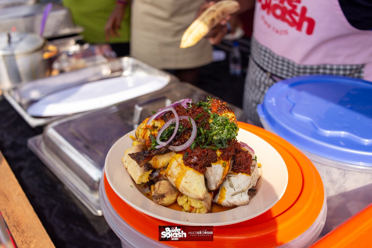 Maleesky Special 👉 Bole n Fish vendor wey sabi (@maleeskyspecial) on Twitter photo <a href="/chidirolex/">Chidi Ebere</a> <a href="/sexy_oma_/">Oma</a> I sell Roast Foods (aka Bolé and Fish) for Port Harcourt City.
I put my mind wella for this my hustle so well nai make I fit tell you say my Bolé and Fish na ogbongaé and one of Port Harcourt finest👌
I sell from my Point-of-Sale and I also go out for events
Enq: 08037799079 <a href="/chidirolex/">Chidi Ebere</a> <a href="/sexy_oma_/">Oma</a> I sell Roast Foods (aka Bolé and Fish) for Port Harcourt City.
I put my mind wella for this my hustle so well nai make I fit tell you say my Bolé and Fish na ogbongaé and one of Port Harcourt finest👌
I sell from my Point-of-Sale and I also go out for events
Enq: 08037799079