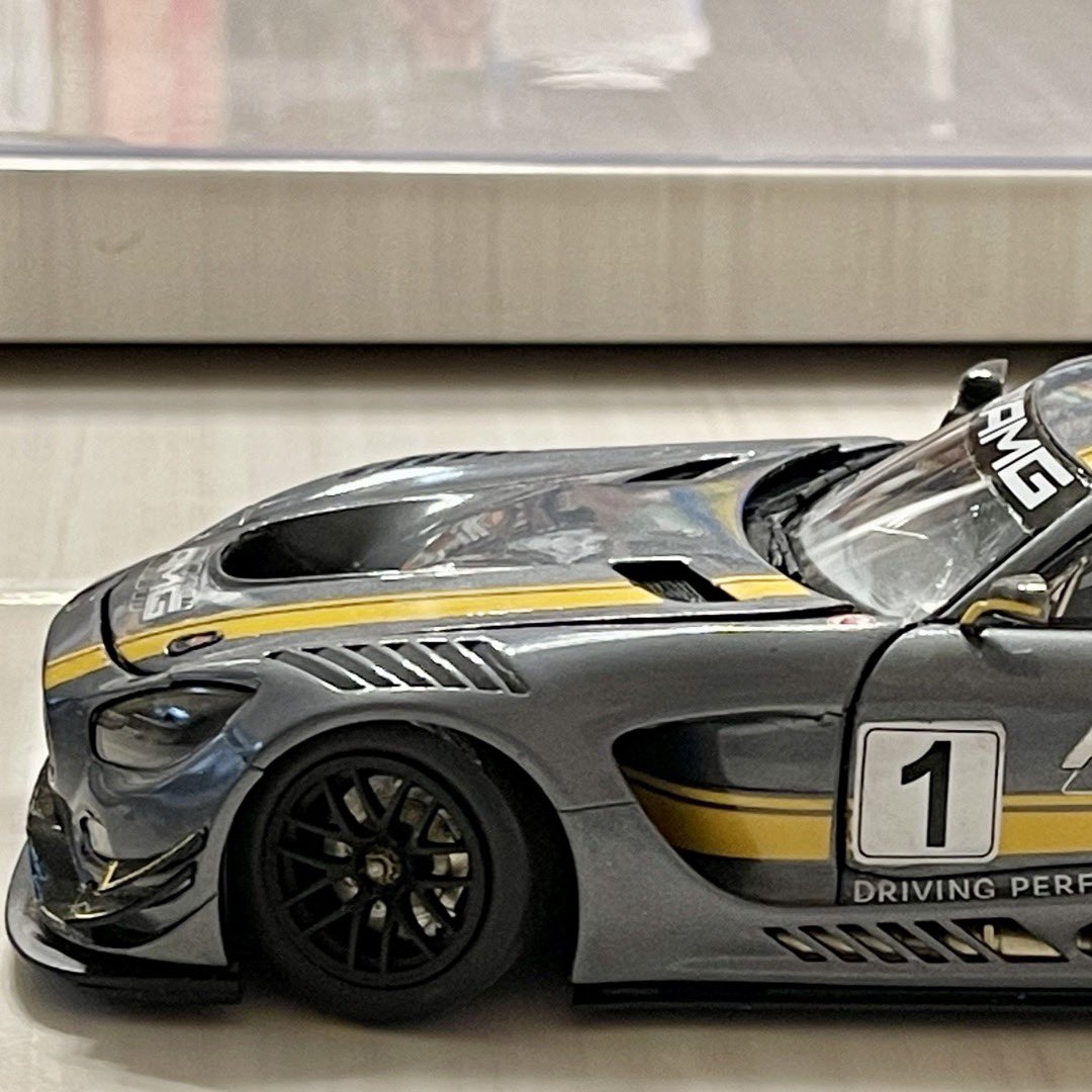 tomoparu's tweet photo. #panorama #swipeable 
#mercedesbenzamggt3 
#tamiya
#hobbydesign https://t.co/3QEG2Iju09