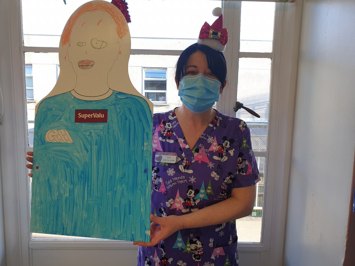 CHIatCrumlin's tweet photo. Our patients in @CHIatCrumlin were delighted to decorate cardboard cutouts for tomorrow's epic final between @DubGAAOfficial and @MayoGAA in @CrokePark to show our #SupportFromTheStands #ThankYou @SuperValuIRL for getting us involved! @officialgaa #CHIatTallaght #CHIatConnolly https://t.co/gzy0F5L26v