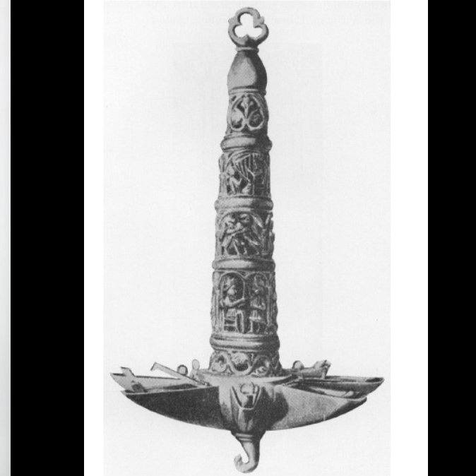 Also noted by Watson are a now-lost (?) lamp from  #Dijon ( #France), one in  #Erfurt Cathedral (Germany) & one held in  @TheJewishMuseum, also originally from  #Germany  #SocAntiquaries 5/
