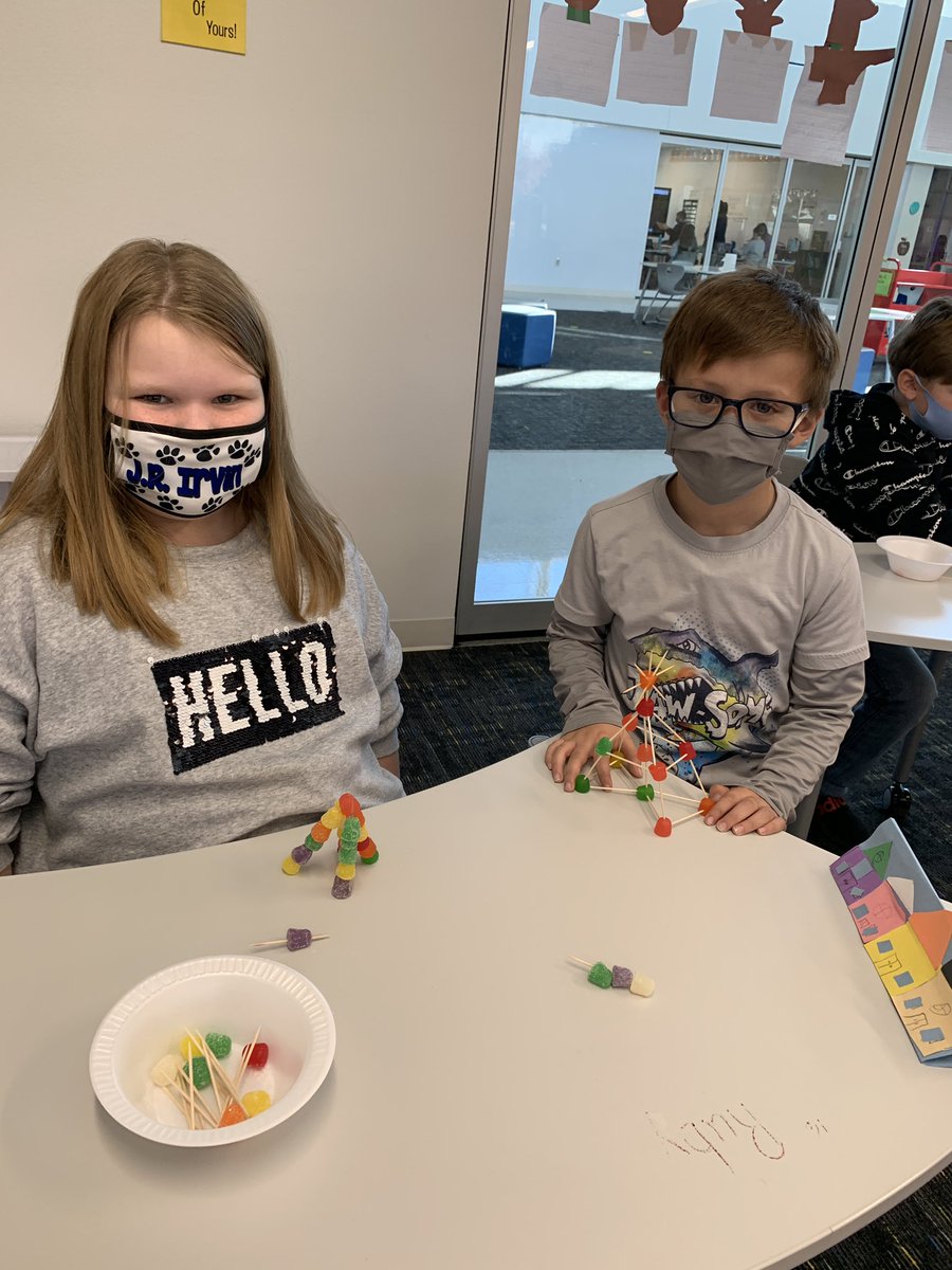 Robin Vitullo tweet media