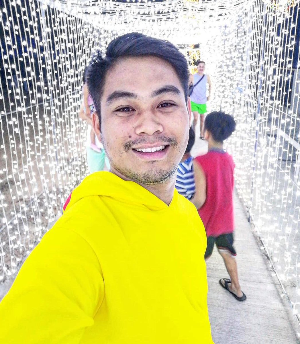 nheilmhar026's tweet photo. #photorepost
Ngayon ko na talaga masasabi na ok na ok na ako at handa na sa mga susunod na araw. Wala na akong pagsisisihan kasi ginawa ko na talaga ang best ko. Hanggang dun nalang un. https://t.co/sii6poHCR8