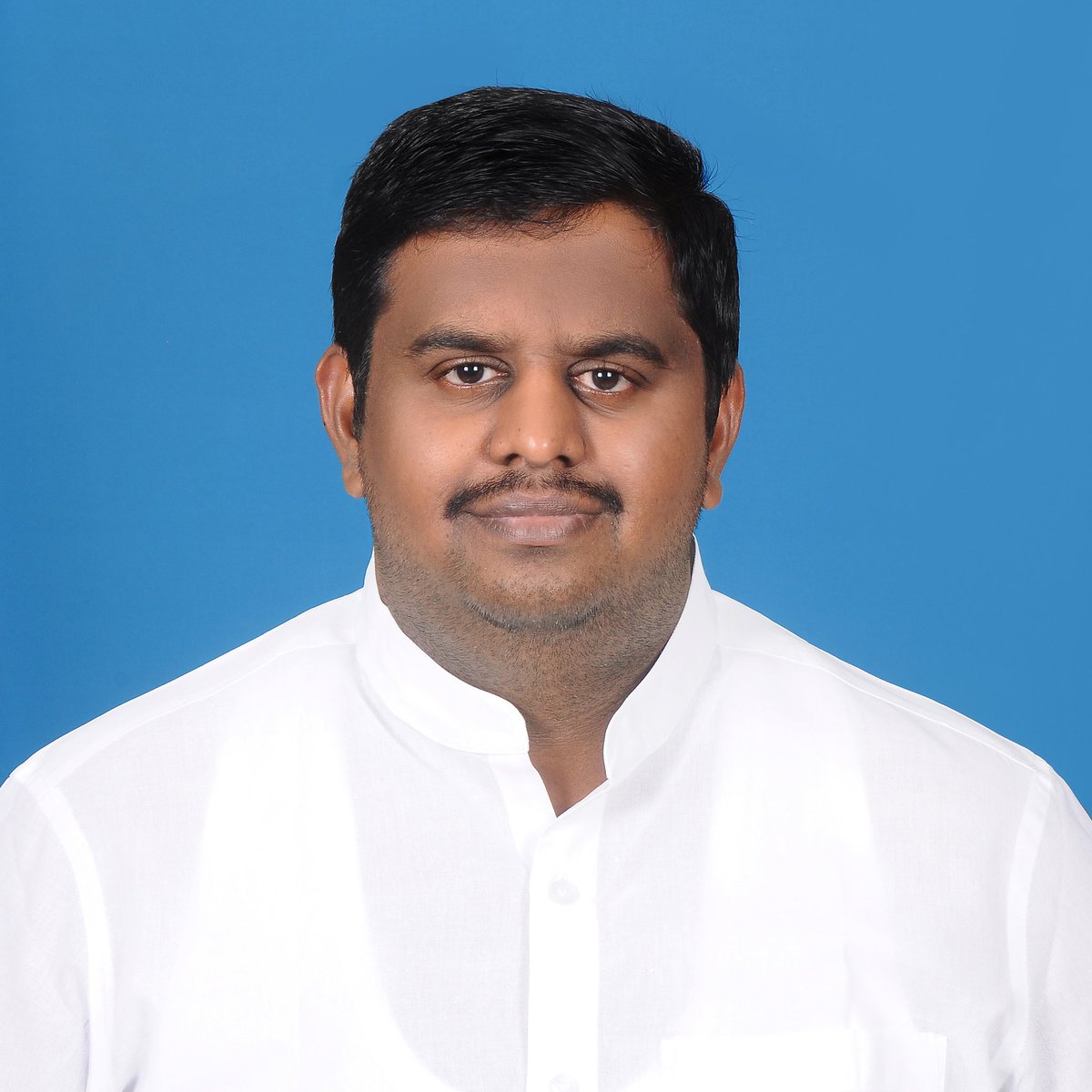 kongusvigneswar's tweet image. #NewProfilePic