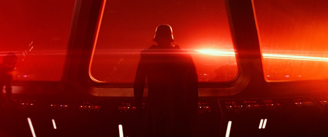 DiscussingFilm's tweet photo. 5 years ago today, ‘THE FORCE AWAKENS’ released in theaters. https://t.co/KKsbTtjTRM