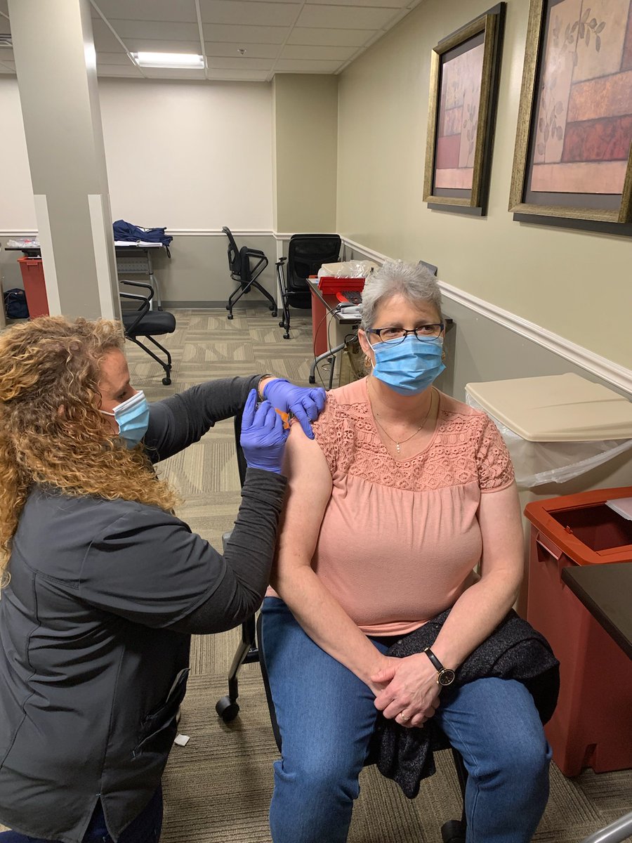 Bryan Looker tweet media