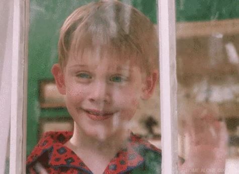 This year amidst the pandemic, "for the holidays, you can't beat home sweet home": nicolebuzzing.com/new-meaning-to… #StayHomeStaySafe #StayHomeSaveLives #homefortheholidays #holidays2020 #StayHoHoHome