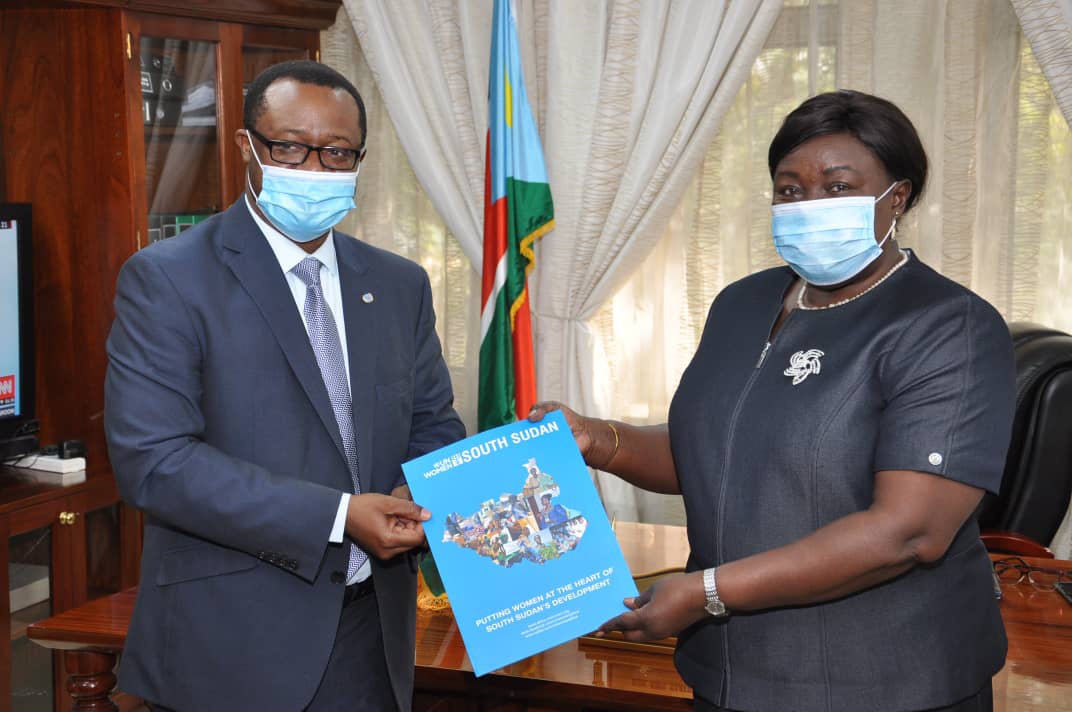 amb_wani's tweet photo. Really glad after @UN_Women Country Director paid a courtesy call  and  presented Credentials to @amb_wani @MFASouthSudan https://t.co/QcQpZVrnmg