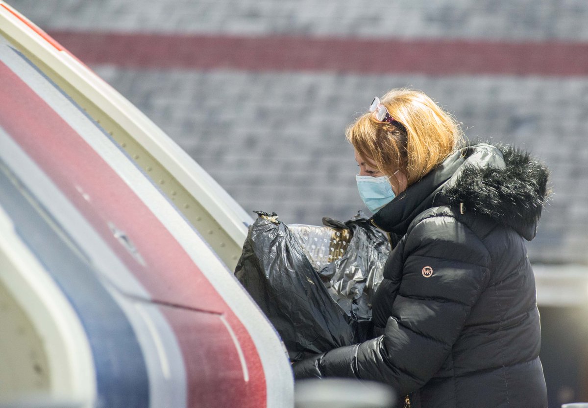 HovertravelLtd's tweet photo. Thanks to our customers for wearing their face coverings when travelling with us, we appreciate your help. π
#HoverResponsibly https://t.co/J1HZajahXl