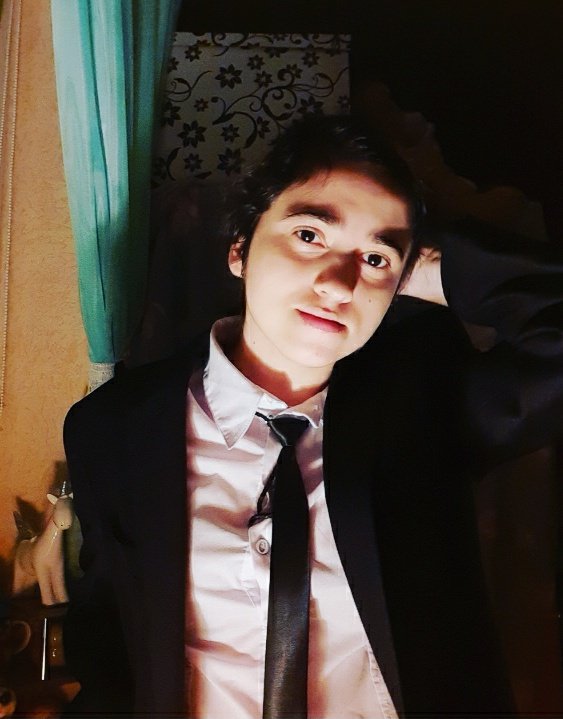 SORRY IT WAS SUPPOSED TO BE WEDDING ERNEST BUT IT BECAME JUST ME LOOKING GOOD IN A REALLY BAD WORN SUIT & TIE