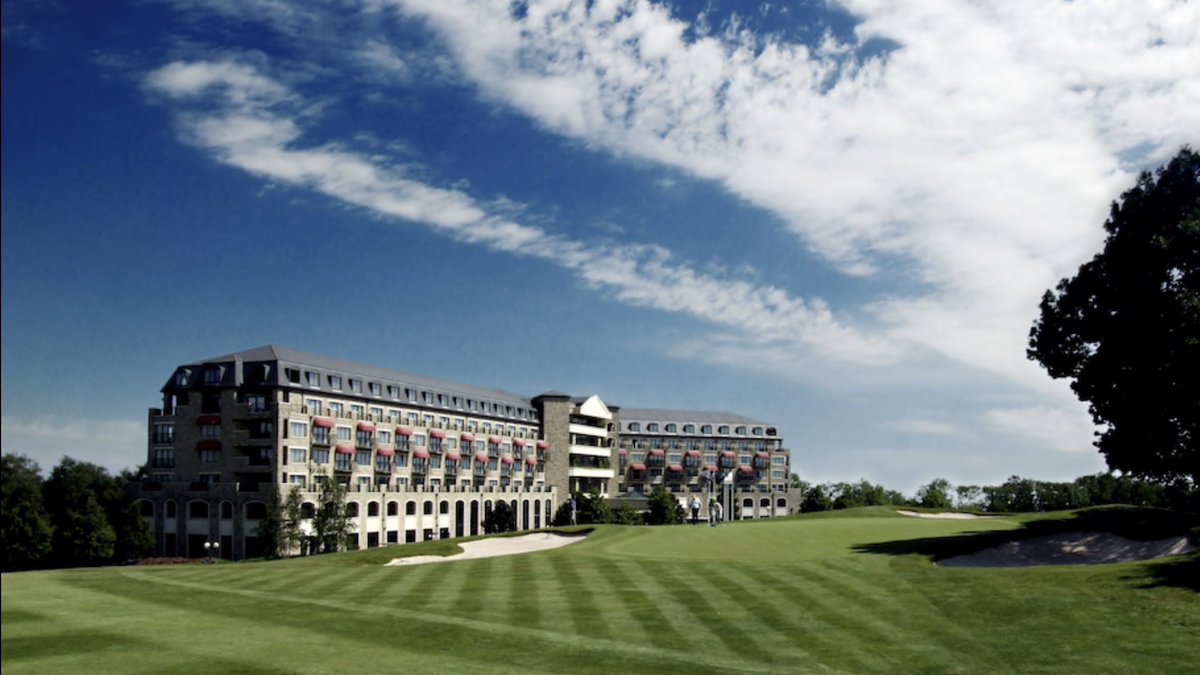 golfingwales's tweet image. ⭐️CHRISTMAS COMPETITION ⭐️

Win a fantastic golf break for 4 people to the 5⭐️Celtic Manor Resort 👍

Prize includes:

⭐️3 Nights Dinner, B&amp;amp;B for 4 people
⭐️Green Fees for all 3 courses 

TO #WIN:
&amp;gt; FOLLOW US, LIKE &amp;amp; RT
&amp;gt; COMMENT ‘YES PLEASE’

#GolfingWales #Wales #Golf