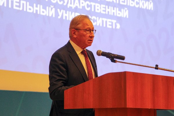 VRTelichenko's tweet photo. Поздравляю Павла Акимова с избранием на должность ректора @mgsu!
Уверен, что университет в надежных руках! 
https://t.co/uxS0dh2Cws
#МГСУ #ректорМГСУ #НИУМГСУ #всесмогусмгсу #МИСИМГСУ #МИСИ https://t.co/uYXxQ5LFo5