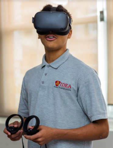 MySchoolDC's tweet photo. If you registered for Virtual #EdFEST20, there's just one week left to explore it. There is a wealth of information about @dcpublicschools and @dcpcsb schools, along with our other partners. Check it out before it's too late! https://t.co/4O8pyHLbrh https://t.co/UzoPyohvVt