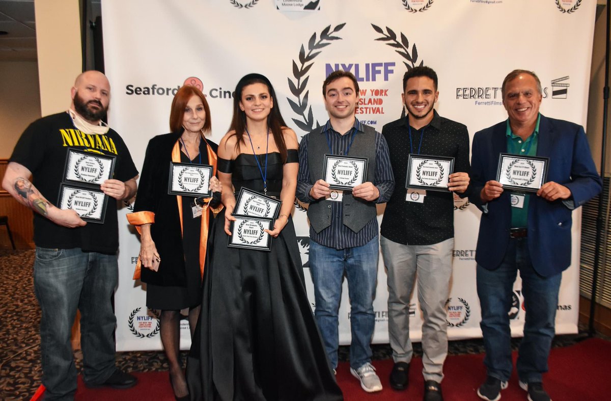 AnnaJustActor's tweet photo. The New York Long Island film festival. Best actress, best film, best ensemble and best supporting actress awards! #heartsthatcrossborders @filmHTCB https://t.co/FqtwHTDP26