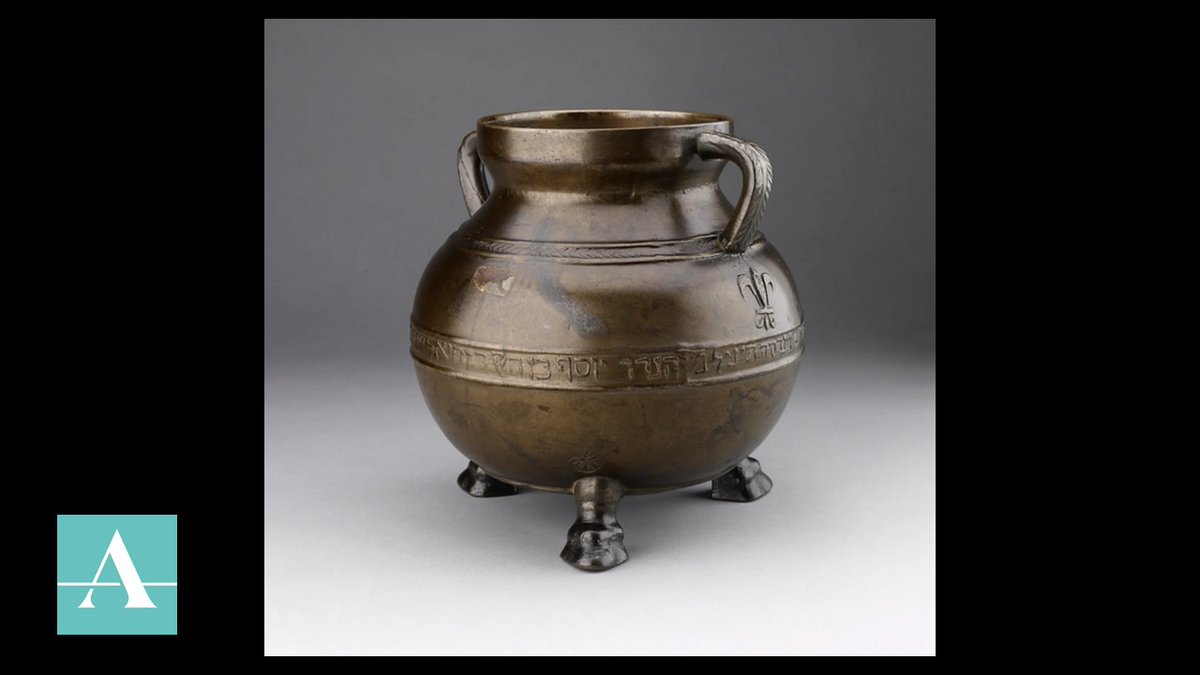 It would be so interesting to know more about the archaeometallurgy of these  #lamps, particularly compared with other  #medieval copper-alloy artefacts of  #Jewish manufacture, like the  #BodleianBowl of AD1260  @AshmoleanMuseum  #SocAntiquaries 16/