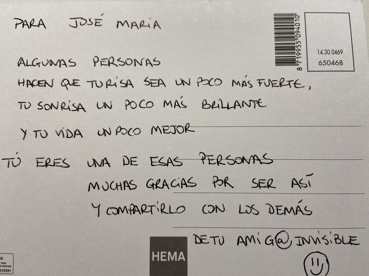 Hoy no ha sido otro día más en el Centro de Salud. Hoy ha sido un día de esos en los que te cargan las pilas . Un millón de gracias a mi amig@ invisible. Qué bonito.