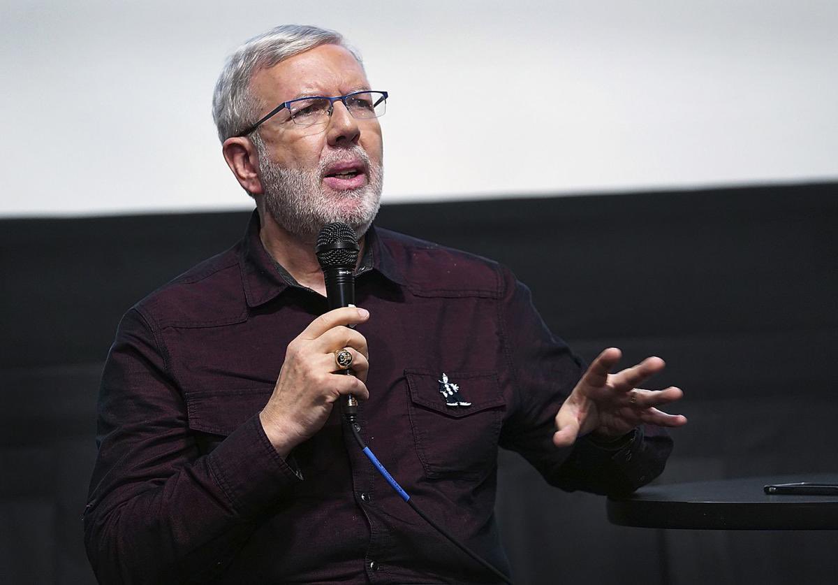 Happy 70th Birthday to film critic and film historian, Leonard Maltin! 