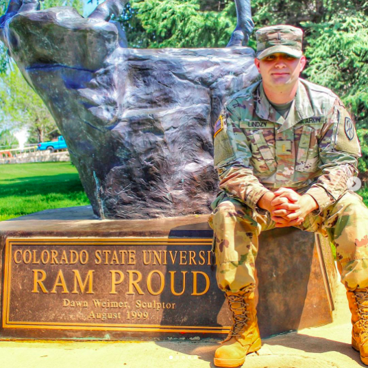 ColoradoStateU's tweet photo. Congratulations to our Air Force and Army ROTC Commissioning candidates. Thank you for serving our country 🇺🇸 
 
📸: tyler_lindzy on Instagram

 #CSURamGrad2020 | #CSUClassof2020 https://t.co/JNMKVH7y4X