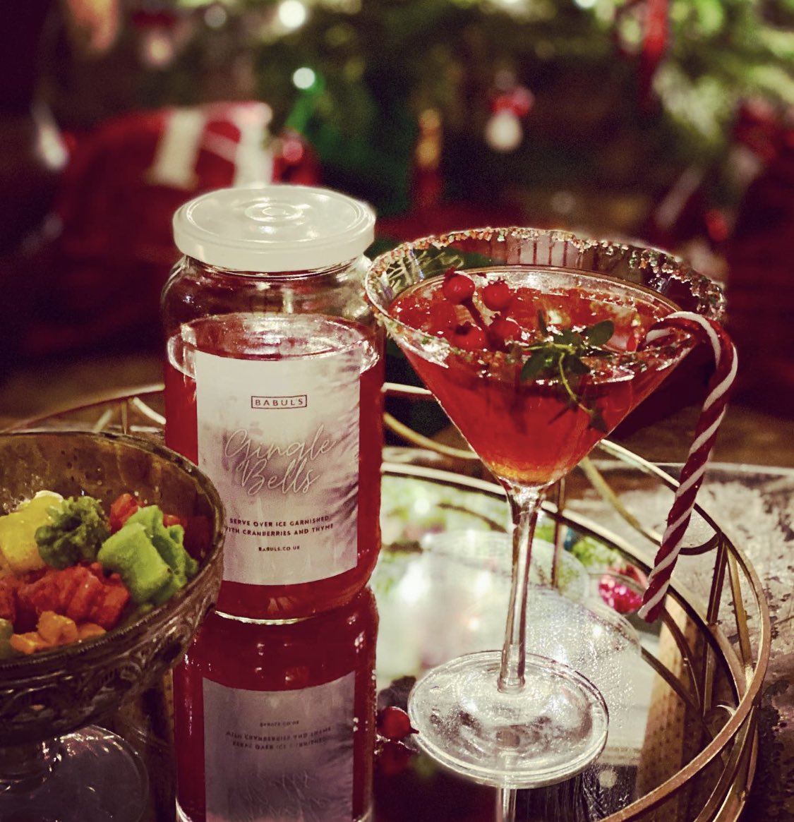 Lynnysaunders's tweet photo. Friday nights curry & cocktails night 🍹thanks @babulsofficial for the gorgeous new jingle bells cocktail ..... and of course mouthwatering takeaway #babuls #cocktails #barnardcastle #christmascocktails #FridayFeeling #fridaynight #fridayvibes https://t.co/Jgvot75EwK