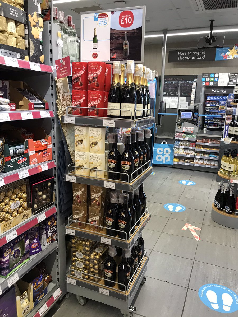 walker424's tweet image. Great to walk @JoshMcNaboe and @mazieblake12345 around Thorngumbald today. The store is in a great place for Christmas 🎄 and it is all down to the colleagues who work there. I couldn’t be any prouder of them!!! Thank you to everyone who works at Co-op Thorngumbald!#ItsWhatWeDo