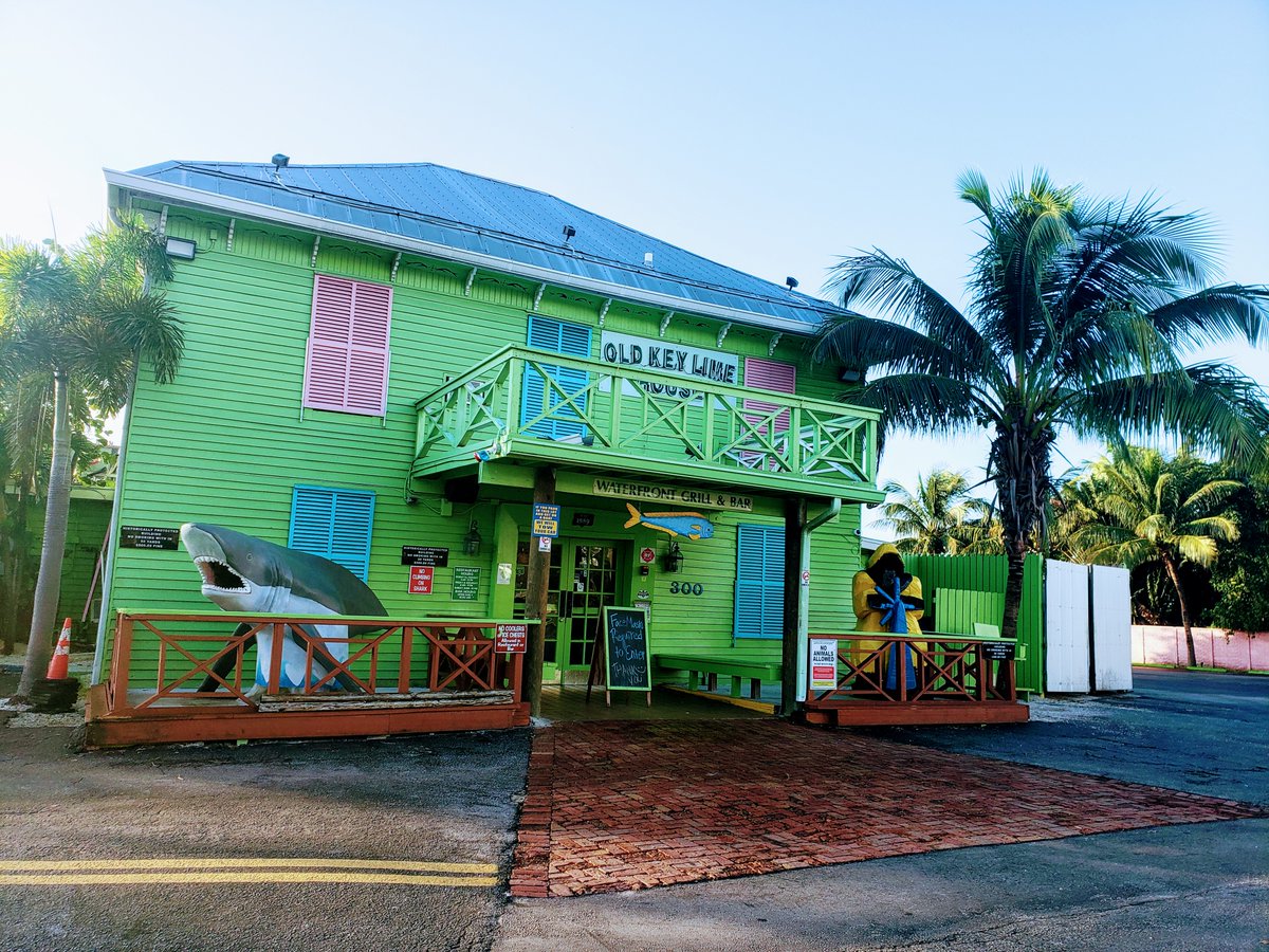 Real_ativity's tweet photo. Friday Florida Fun Fact! 
Lantana’s founder, Captain Morris Benson Lyman moved his family from Canada to Lantana in 1887.  The Lyman's original 1889 Dade County pine home still stands today as the Old Key Lime House waterfront restaurant. 
#FridayFloridaFunfacts #Realativity https://t.co/V49SerLr1m